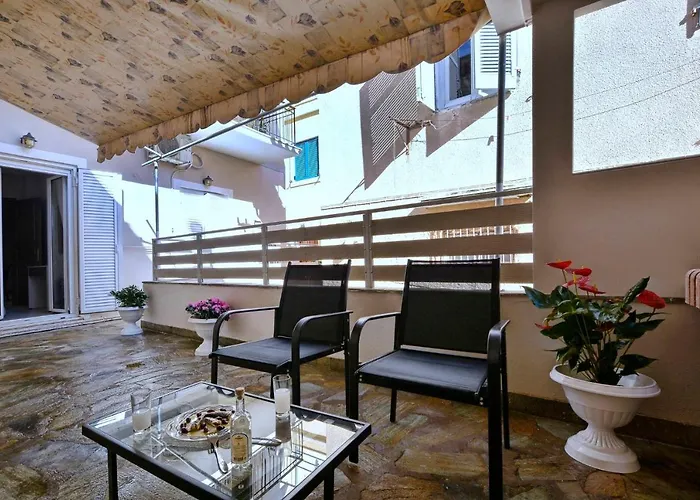 Ago Exclusive Suite
