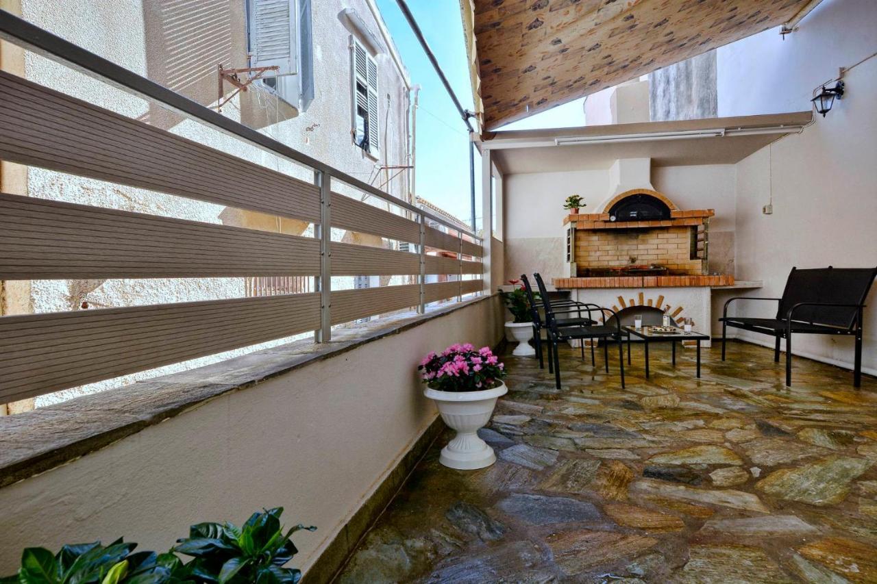 Ago Exclusive Apartment